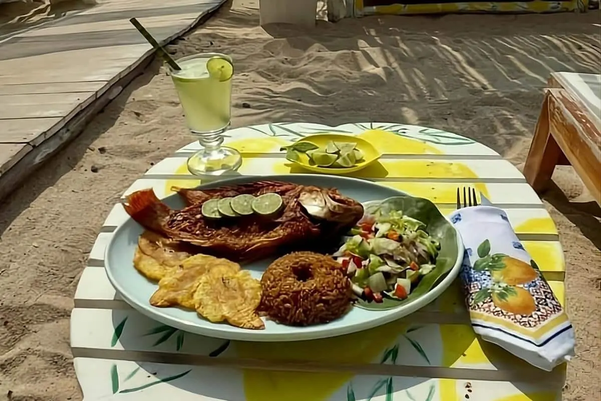 Playa Tranquila Deluxe - Image 5